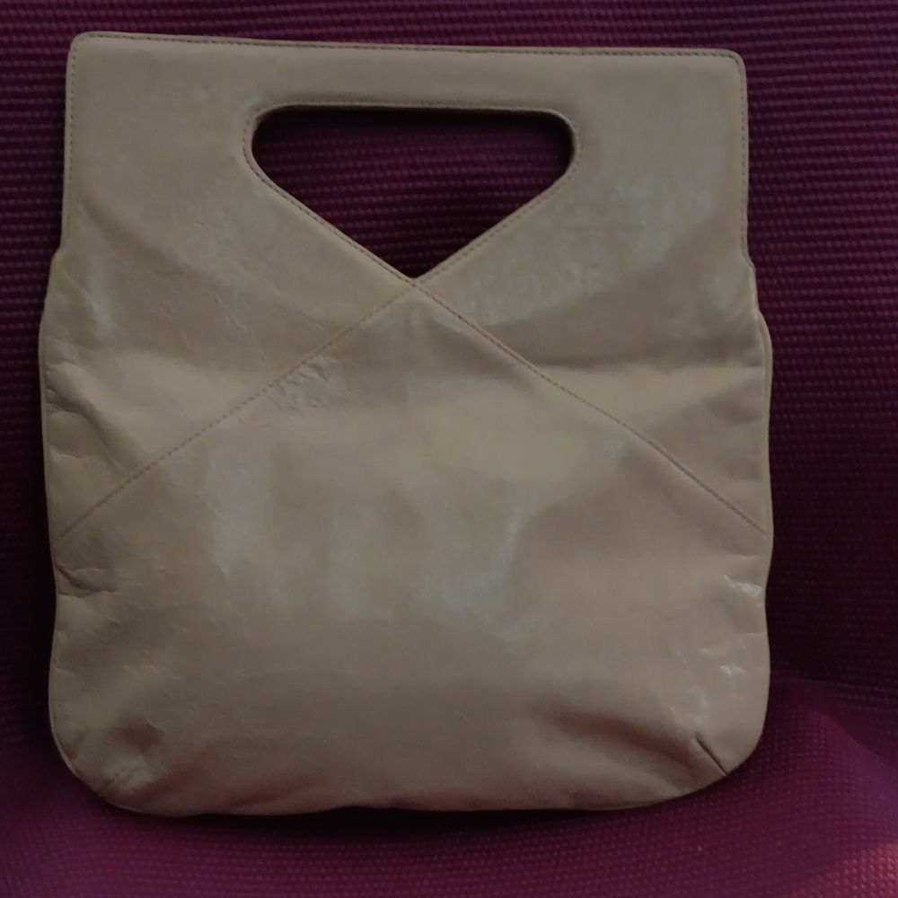 HOBO - Picture 2 of 5